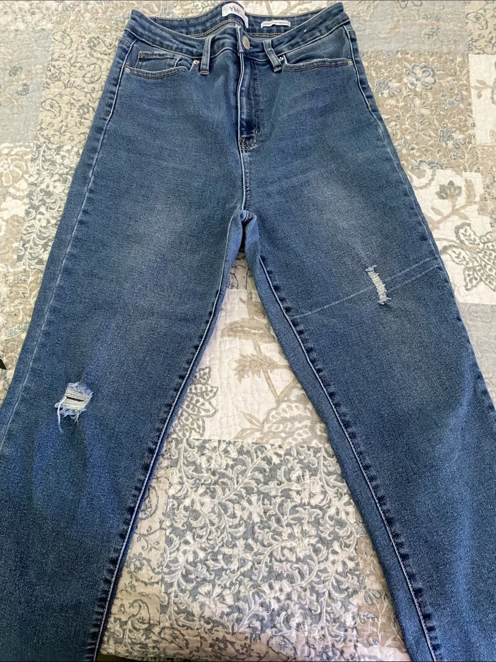 YMI Dark Wash Cropped Ankle Jeans